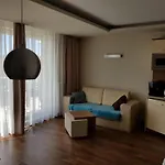 Marina W Budynku Z Basenem Jastarnia