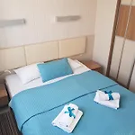 Marina W Budynku Z Basenem Jastarnia