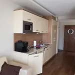 Apartment Marina W Budynku Z Basenem *