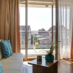 Marina W Budynku Z Basenem Апартаменты