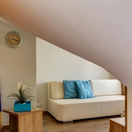 Marina W Budynku Z Basenem Jastarnia