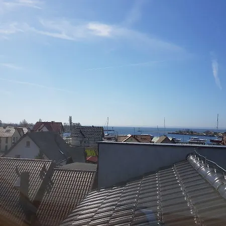Marina W Budynku Z Basenem Jastarnia
