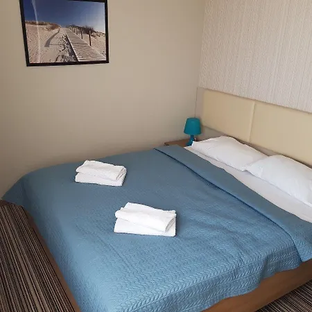 Marina W Budynku Z Basenem Appartement Jastarnia