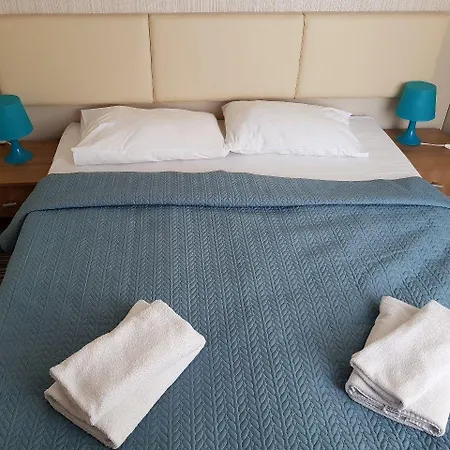 Apartment Marina W Budynku Z Basenem *