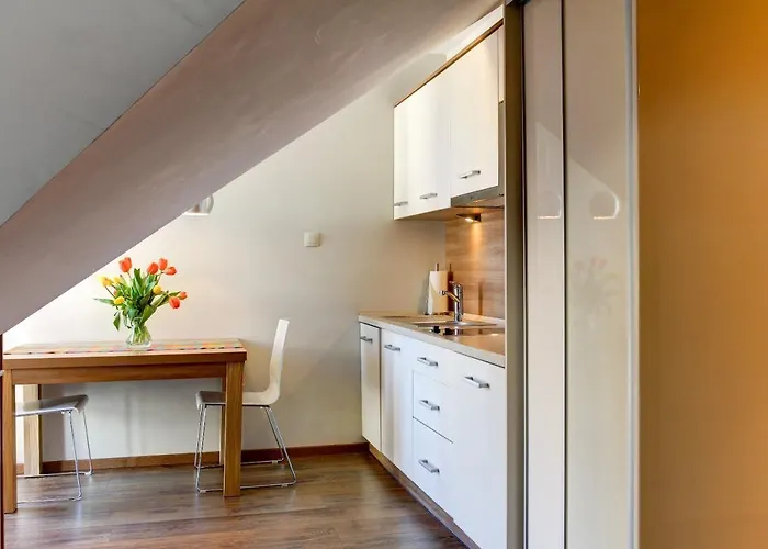 Marina W Budynku Z Basenem Daire