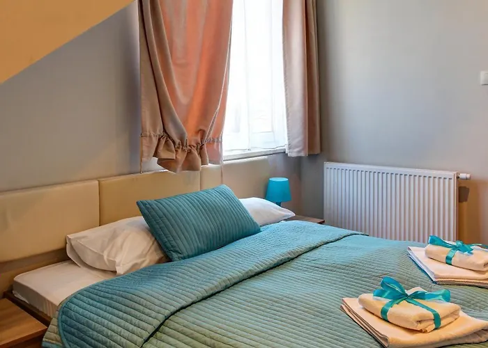 Marina W Budynku Z Basenem Daire *